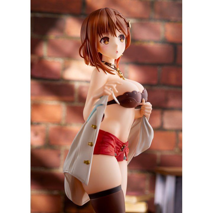 Atelier Ryza 2: Lost Legends & the Secret Fairy: Reisalin Stout Okigae Mode - 1/7 Complete Figure Atelier Ryza 2: Lost Legends & the Secret Fairy: Reisalin Stout Okigae Mode - 1/7 Complete Figure