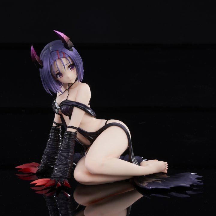 To Love-Ru Darkness: Haruna Sairenji Darkness Ver. - 1/6 Complete Figure