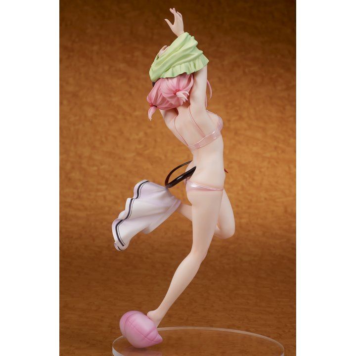 To Love-Ru Darkness: Momo Belia Deviluke Okigae Mode - 1/7 Complete Figure